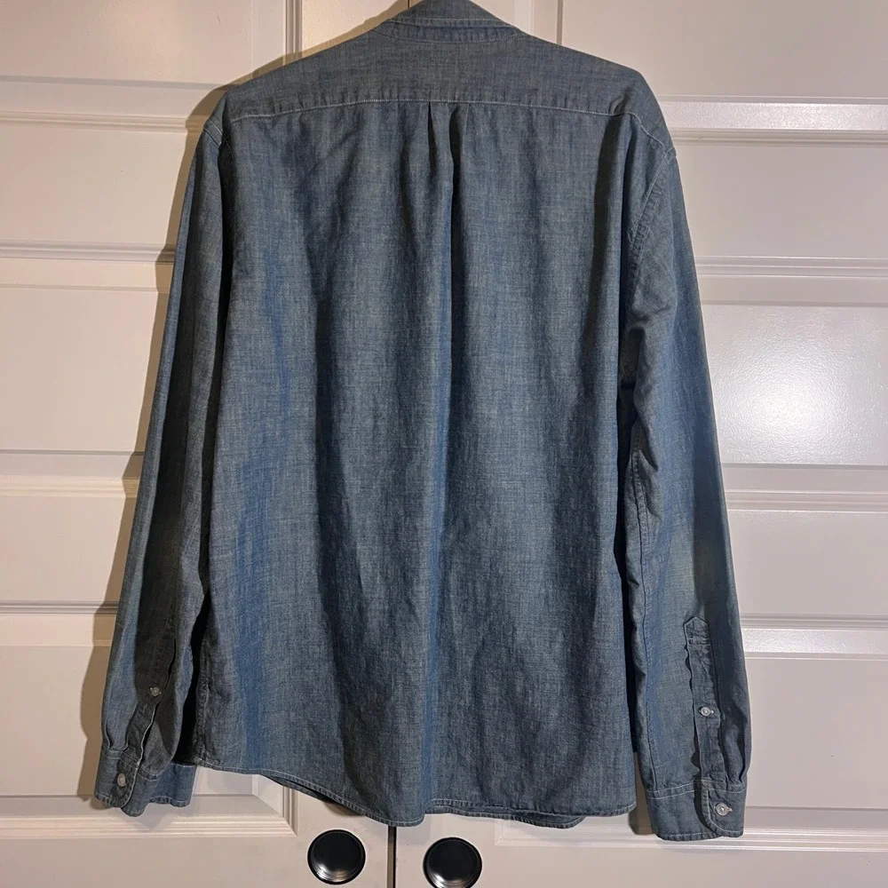 J Crew Slim Fit Chambray Button Down Shirt, Mens‎ Size XL